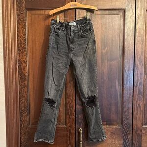 Abercrombie & Fitch Black Distressed The Ankle Straight Jeans